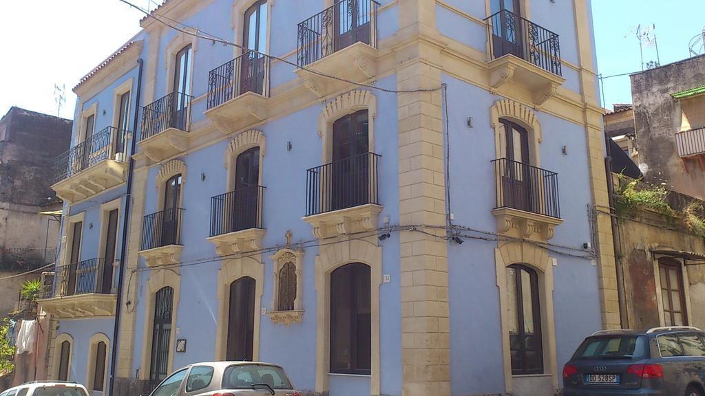Sky Apartments - Catania City Center Bagian luar foto